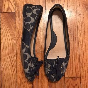 Coach flats